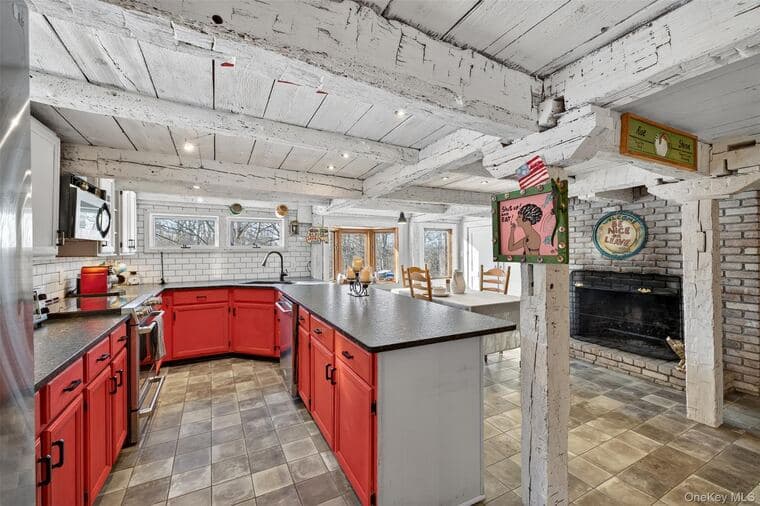 Kitchen detail